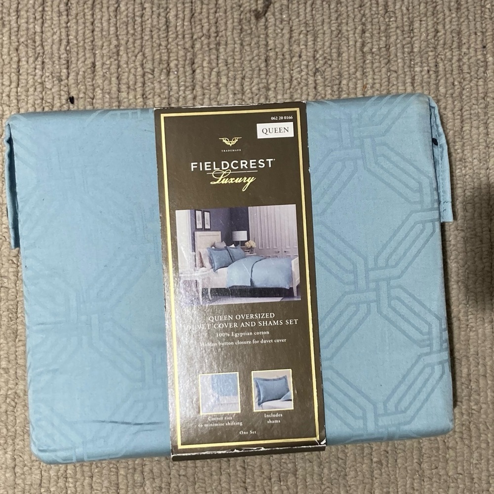 FIELDCREST Luxury Duvet Set - 100% Egyptian cotton Queen Blue Ice  NWT